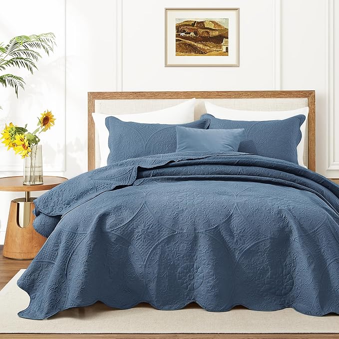 IR Imperial Rooms King Quilt Bedding Set Size + 2 Pillow Shams by IRImperialRooms