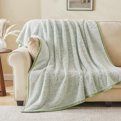 EMME Soft Sherpa Fleece Blanket Reversible Plush Fluffy Large Blanket, Light - Image 3
