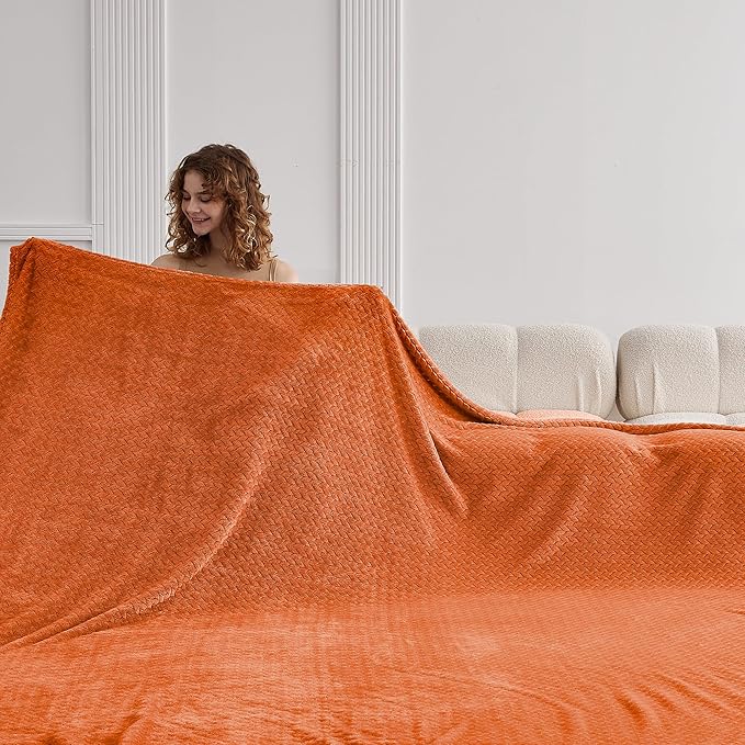 Oversized King Fleece Blanket 120x120 Inches, Seamless Soft Cozy 3D Jacquard - Image 3