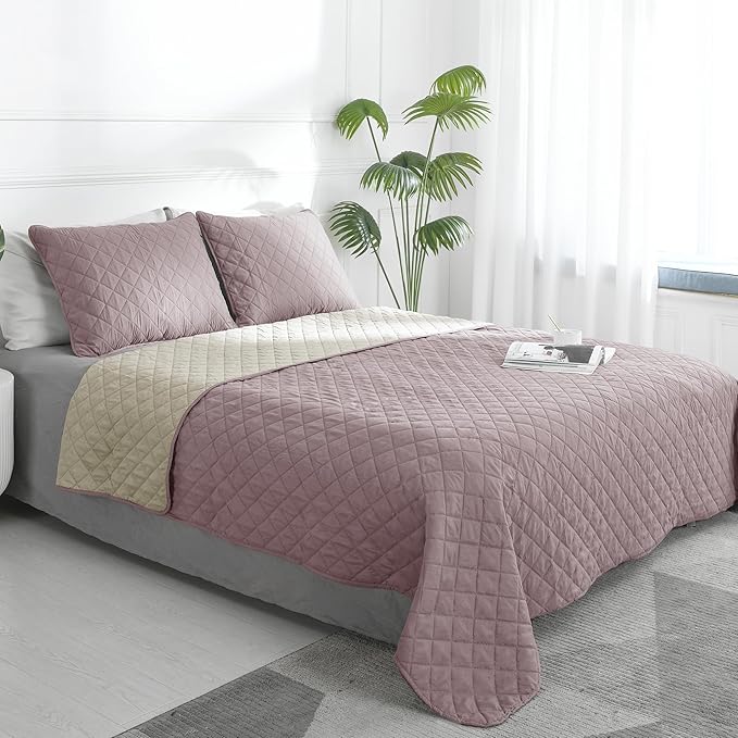 Easy-Going Twin Size Reversible Quilt Set by Easy-Going