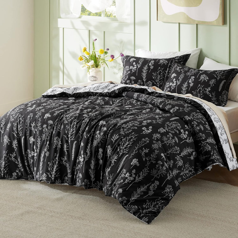 Bedsure Queen Comforter Set - Black Bed Set, 3 Pieces Cute Floral Bedding, 1 ...