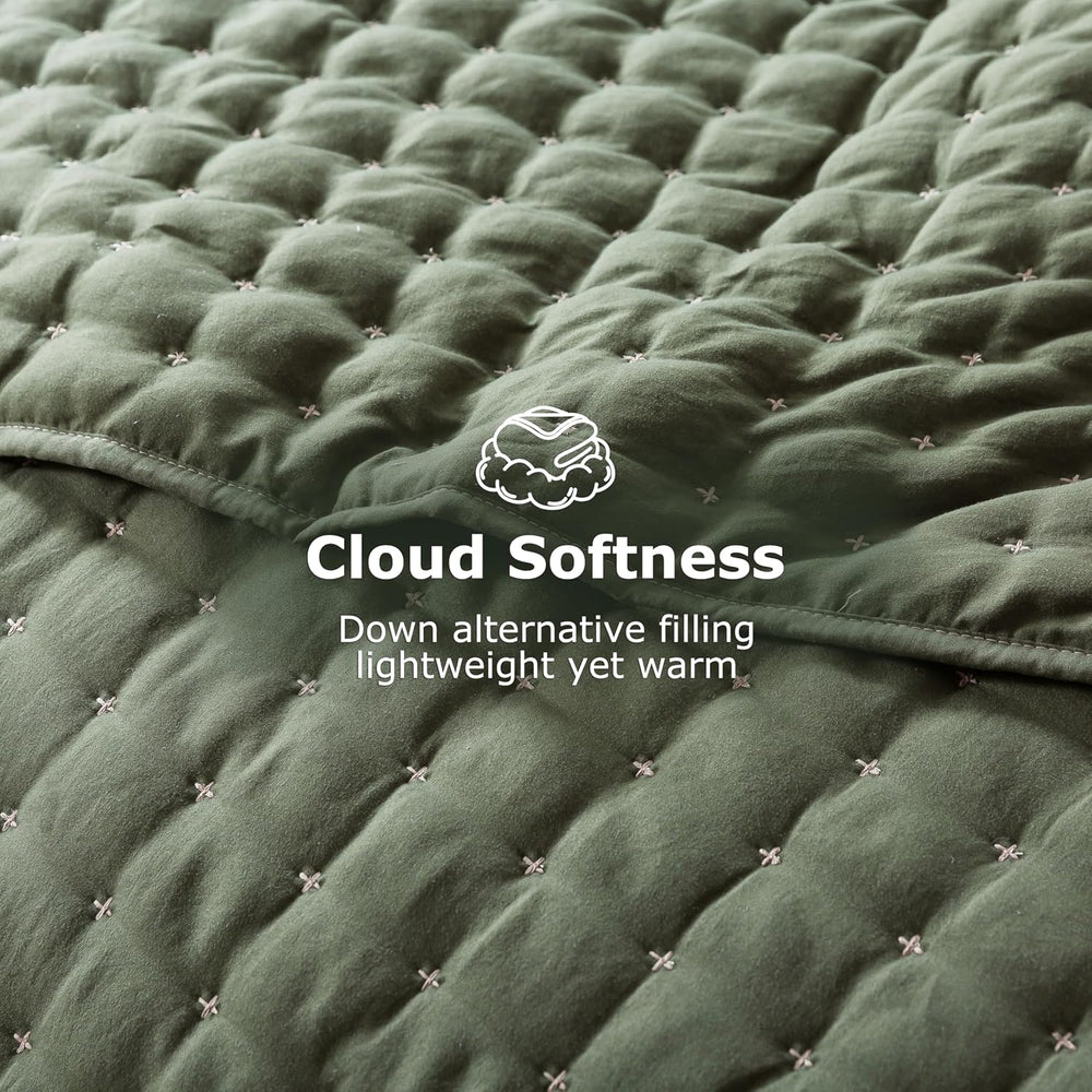 WDCOZY Cloud Soft Quilt Set, King Size, Moss Green, 3 Pieces 104x90 inches
