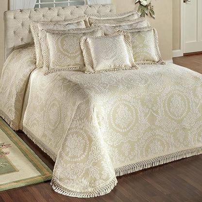 Timeless Vintage Style Bedding by TouchofClass