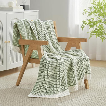 Amélie Home Waffle Chenille Throw Blanket - Image 8