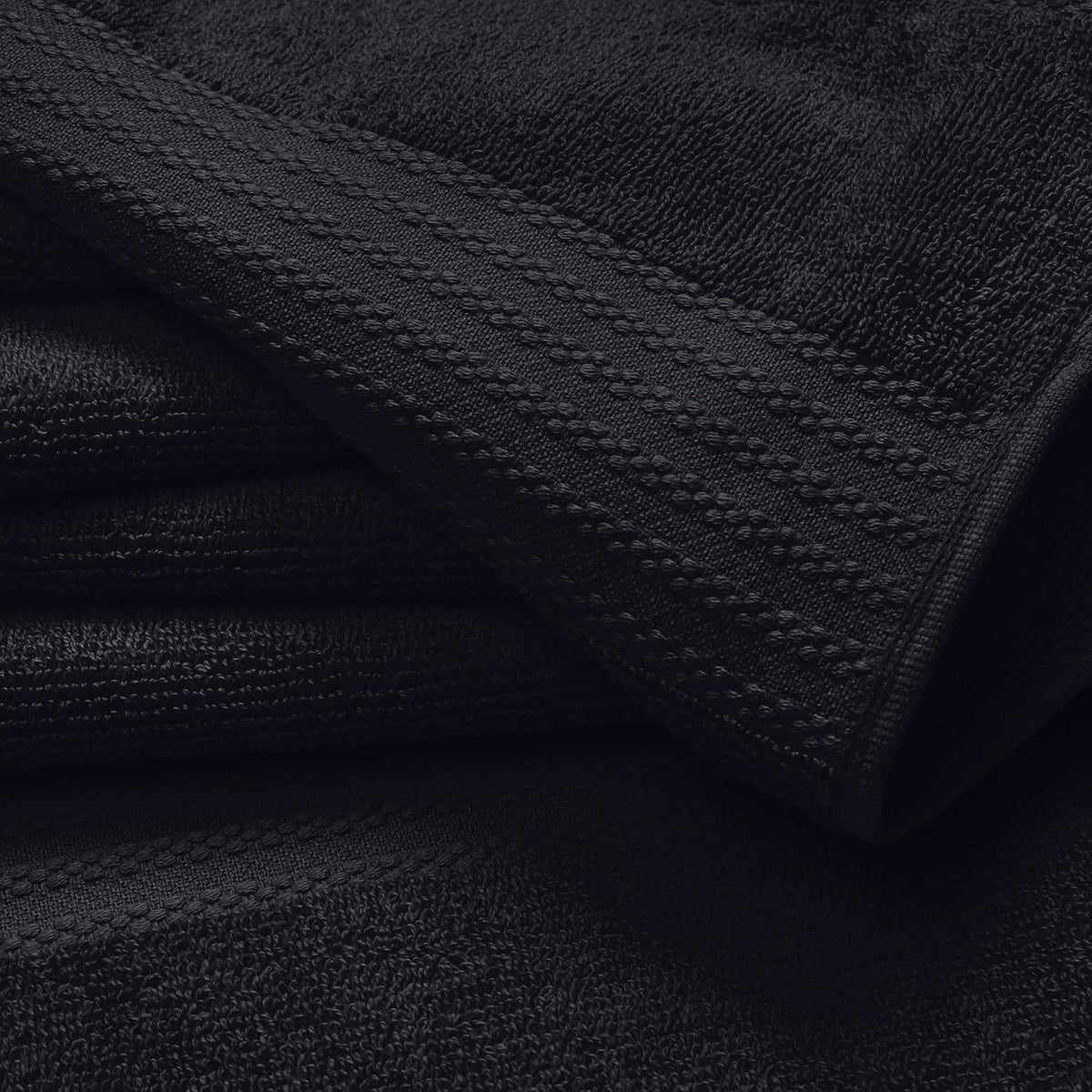 glamburg ultra soft 8-piece towel set - 100% shown in use