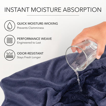 jouline | 4-piece large premium 600gsm bath towel shown in use