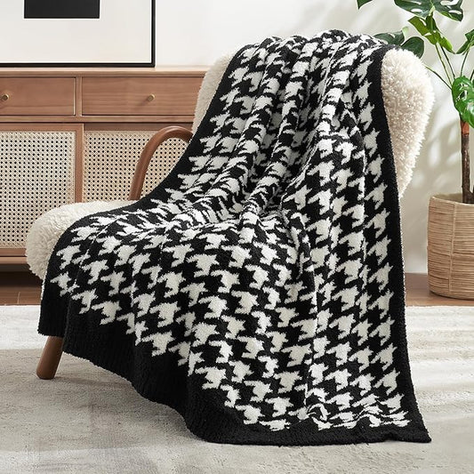 Snuggle Sac Houndstooth Throw Blanket by SnuggleSac