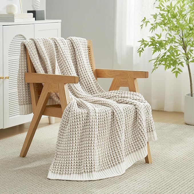 Amélie Home Waffle Chenille Throw Blanket - Image 8