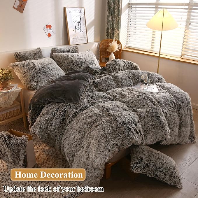 XeGe 2 Pieces Faux Fur Throw Pillow Covers, Shaggy Fluffy Cushion Covers - Image 6