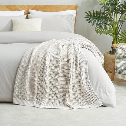 Amélie Home Waffle Chenille Throw Blanket - Image 7
