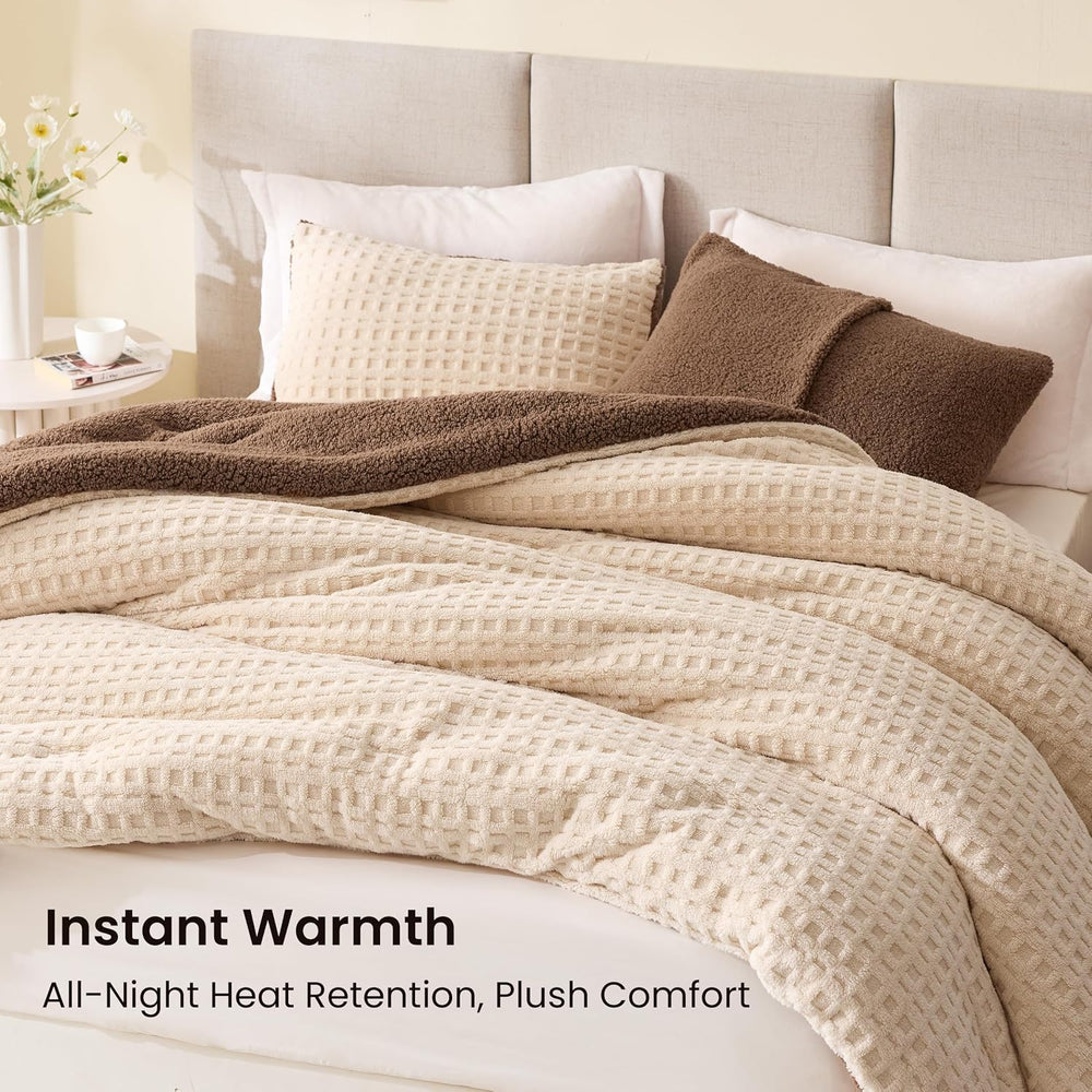EXQ Home Taffeta Sherpa Comforter Set King 3 Pieces,Khaki&Brown
