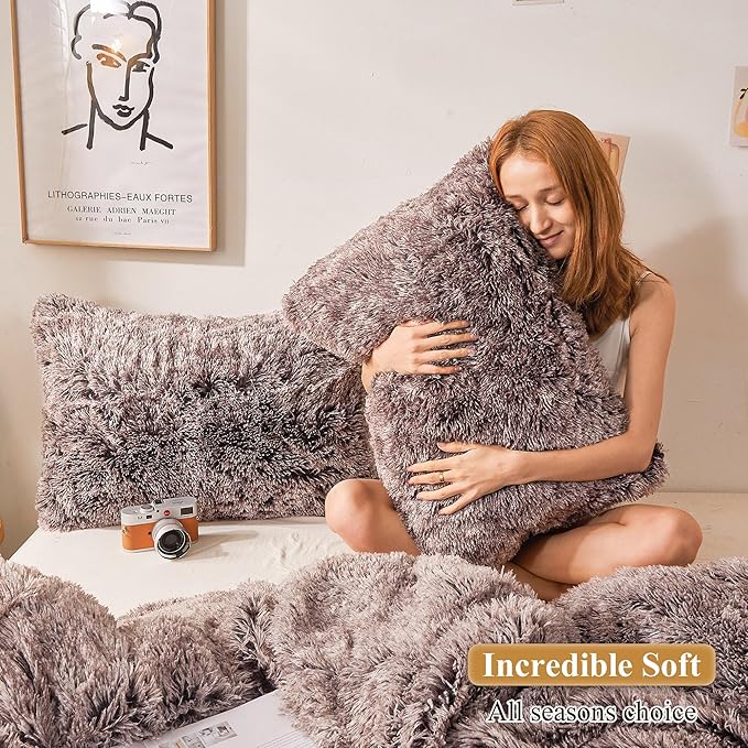 XeGe Faux Fur Throw Pillow Cases, Plush Shaggy Ultra Soft Pillow Covers - Image 5