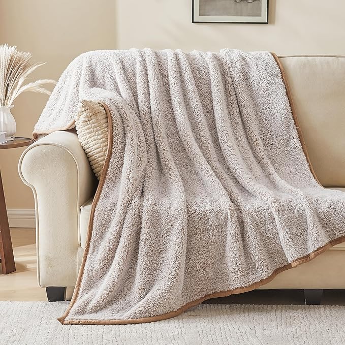 EMME Soft Sherpa Fleece Blanket Reversible Plush Fluffy Large Blanket, Light - Image 3