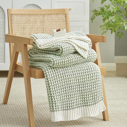 Amélie Home Waffle Chenille Throw Blanket by Am%C3%A9lieHome