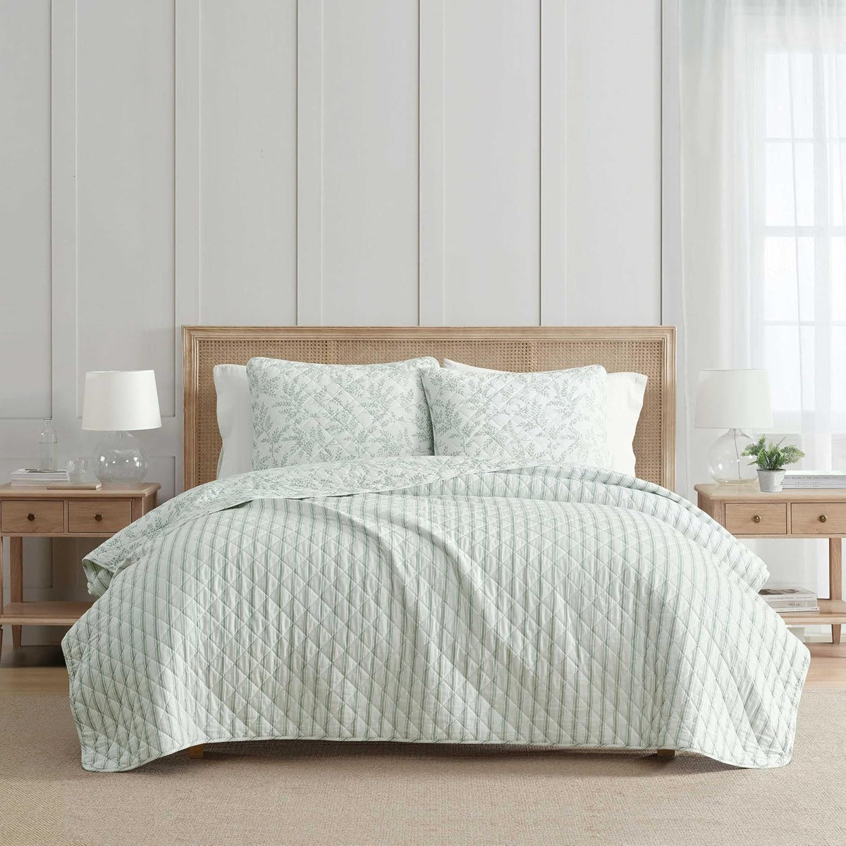 martha stewart - king quilt set, lightweight bedding, package contents