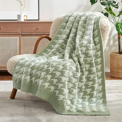 Snuggle Sac Houndstooth Throw Blanket by SnuggleSac