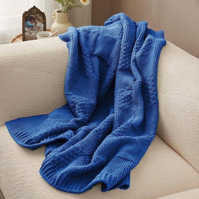 Amélie Home Checkered Chenille Knit Throw Blanket - Image 9