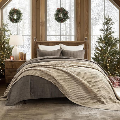 EVERGRACEHOME Chunky Chenille Knit Throw Blanket by EVERGRACEHOME