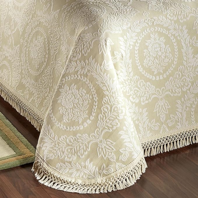 Timeless Vintage Style Bedding - Image 4