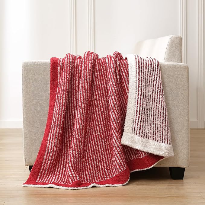 Snuggle Sac Christmas Red Soft Throw Blanket - Image 4
