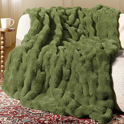 Ultra Soft Cozy Faux Fur Throw Blanket, Fuzzy Plush Thick Bubble Blanket by blunique