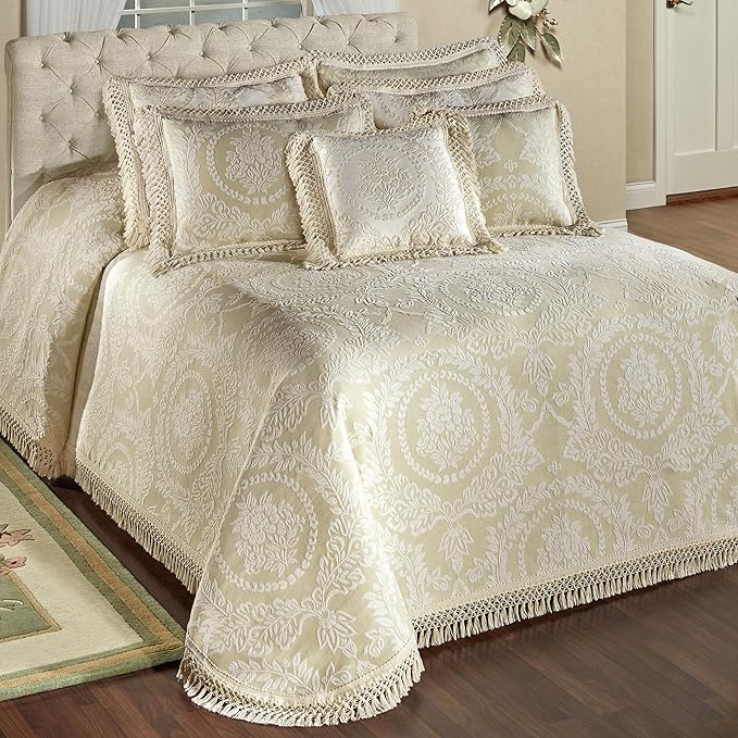 Timeless Vintage Style Bedding by TouchofClass