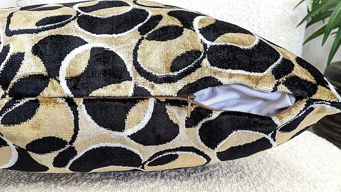 Tache Velvet Throw Pillow Cover - Image 2
