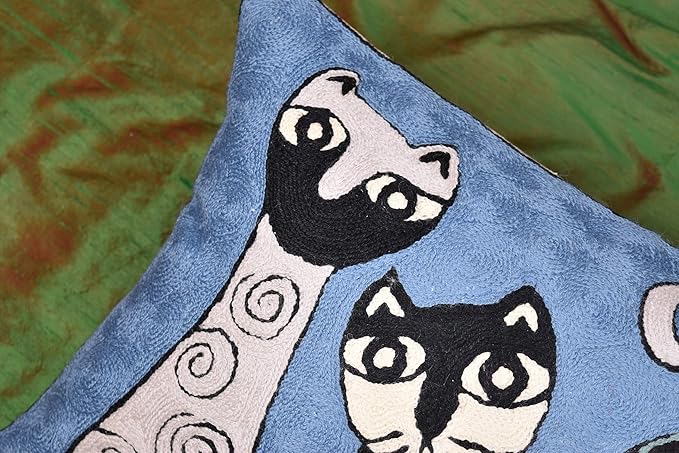 Lumbar Picasso Pillow Cover - Image 8