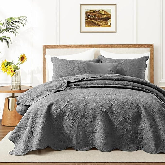 IR Imperial Rooms Queen Quilt Bedding Set Size + 2 Pillow Shams by IRImperialRooms