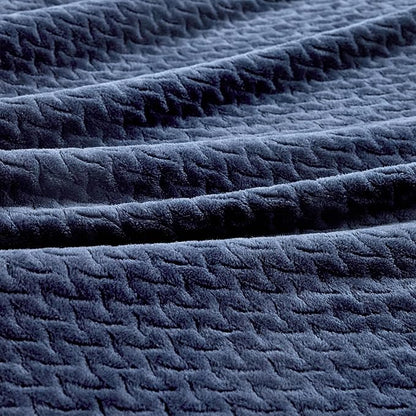 Oversized King Fleece Blanket 120x138 Inches, Seamless Soft Cozy 3D Jacquard - Image 5