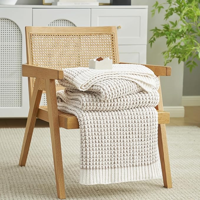 Amélie Home Waffle Chenille Throw Blanket by Am%C3%A9lieHome