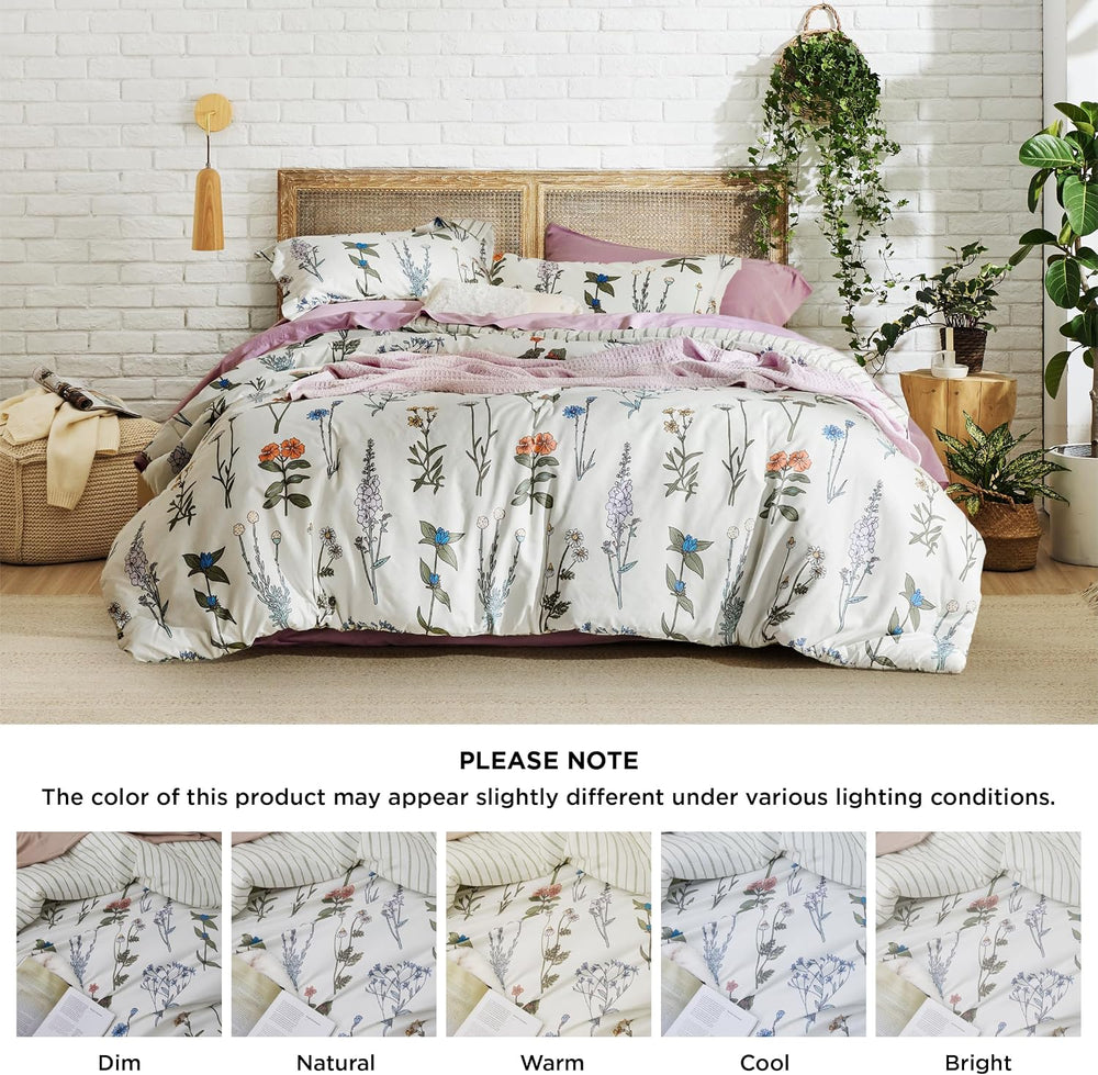 Bedsure Cute Comforter Full Size, White Soft ＆ Fluffy Floral Bedding 3 Pcs
