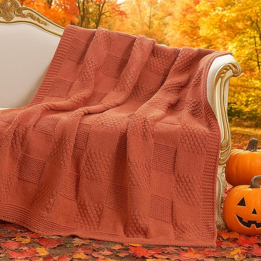 Amélie Home Checkered Chenille Knit Throw Blanket by Am%C3%A9lieHome
