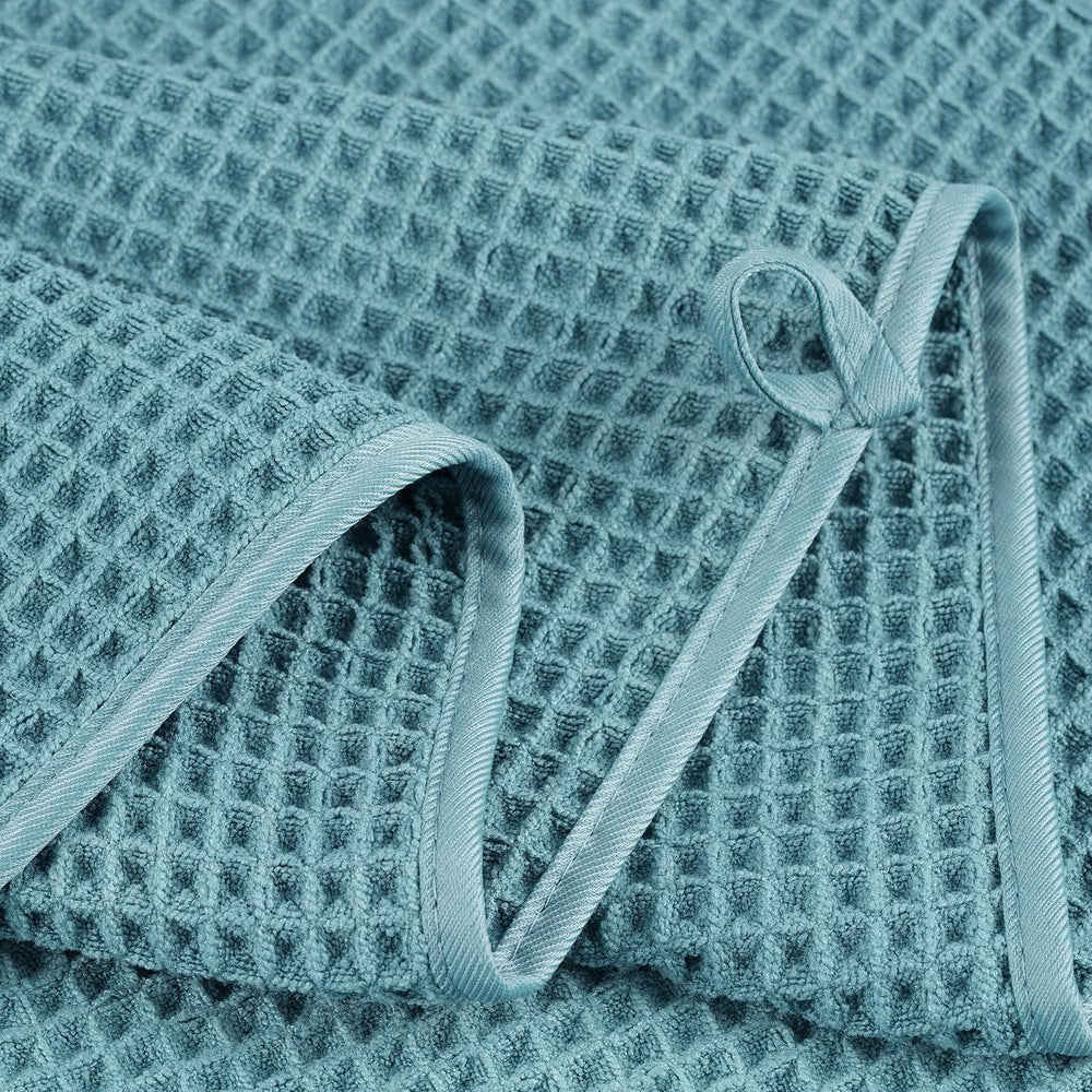 POLYTE 430 GSM Poly Blend Microfiber Quick Dry Waffle Bath Towel, 30x60 in